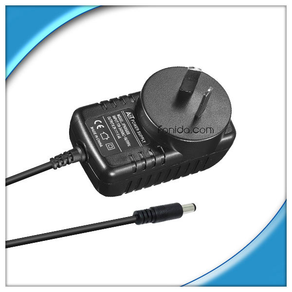 澳規電源适配器